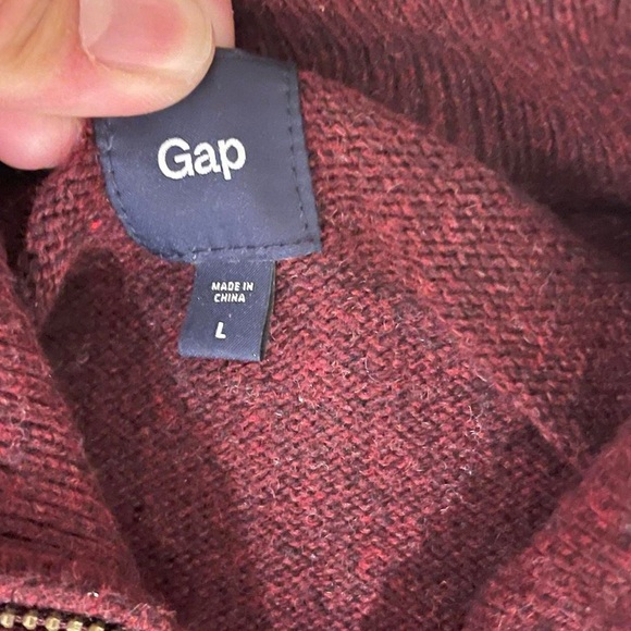 Gap Zip Up Patterned Sweater NWOT - Picture 3 of 3
